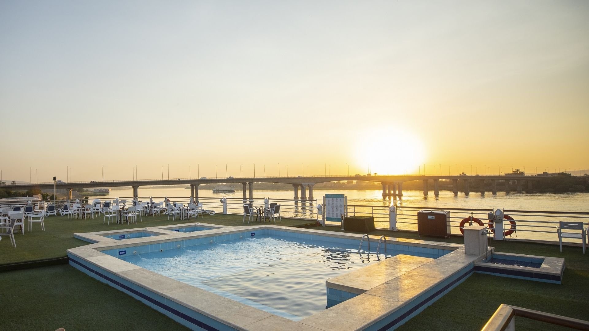 Offerte Crociera 4 notti Nilo + 3 notti Cairo Superior