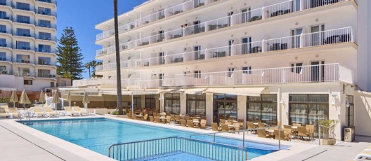 Universal Hotel Bikini