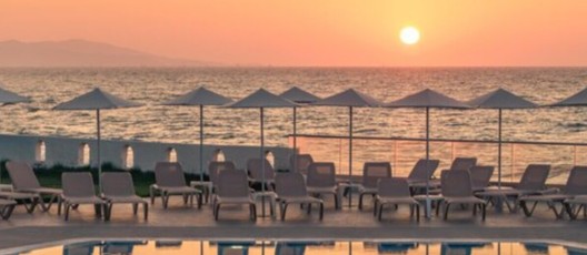 Themis Beach Hotel