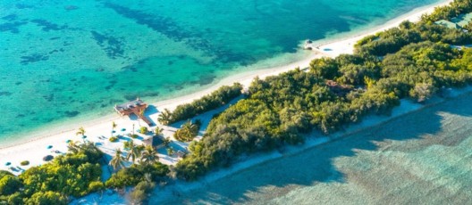 Canareef Resort