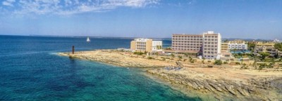 Universal Hotel Romantica