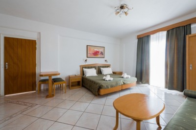 Giannoulaki Hotel