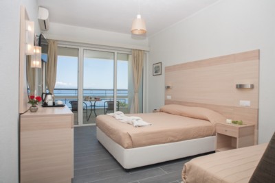 Golden Alexandros Hotel