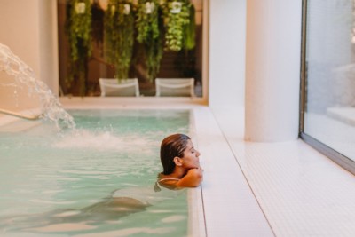 DON GREGORY BY DUNAS (S&yacute;LO ADULTOS)