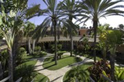 Suites &amp; Villas By Dunas