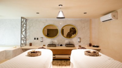 The Reef Playacar Beach Resort