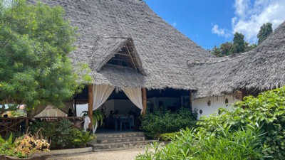 Kibanda Lodge And Beach Club