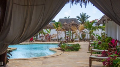 Kibanda Lodge And Beach Club