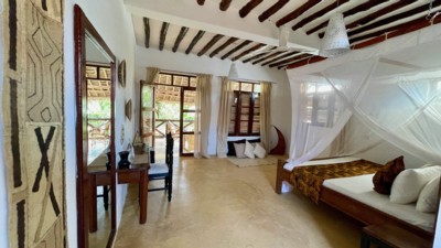 Kibanda Lodge And Beach Club