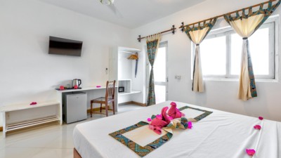 AHG Sun Bay Mlilile Beach Hotel