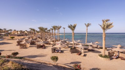 Blend Elphistone Beach Resort