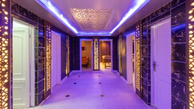 Blend Elphistone Beach Resort