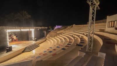 Blend Elphistone Beach Resort