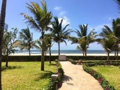 Life Resort St. Thomas Royal Palm