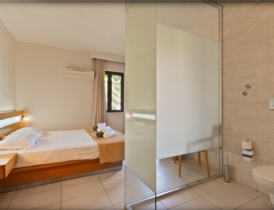 Eva Bay Beach Resort