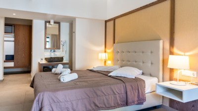 Eva Bay Beach Resort