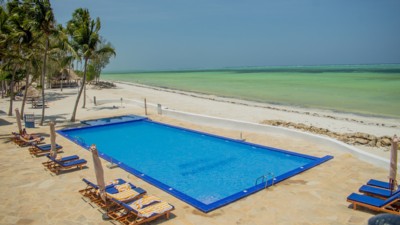 Royal Mandarin Hotel & Resort  (ex Coral Reef Beach)
