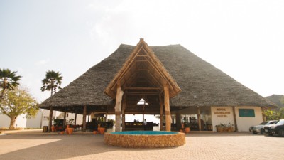 Royal Mandarin Hotel & Resort  (ex Coral Reef Beach)
