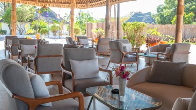 Royal Mandarin Hotel & Resort  (ex Coral Reef Beach)