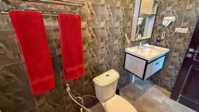 SunSeaBar Kendwa Resort