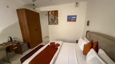 SunSeaBar Kendwa Resort