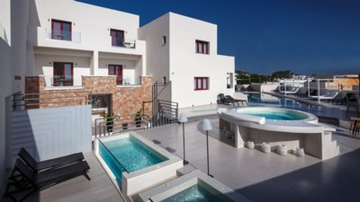 Mar N Mar Crown Hotel Suites