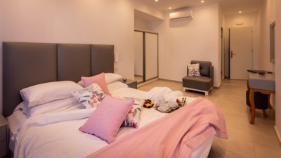 Mar N Mar Crown Hotel Suites