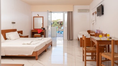 Anthoula Village Hotel